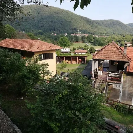 Fattoria Del Pino Frühstückspension