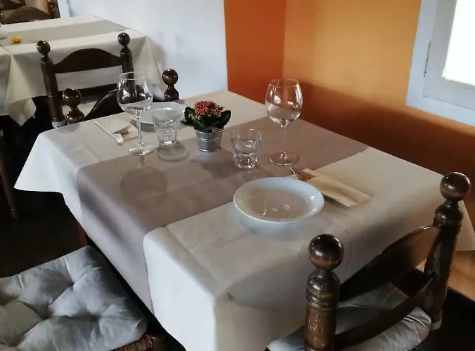 Bed & Breakfast Fattoria Del Pino 3*
